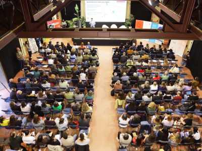 Espai de treball per compartir experiències, generar aliances i projectar els reptes de futur del sector