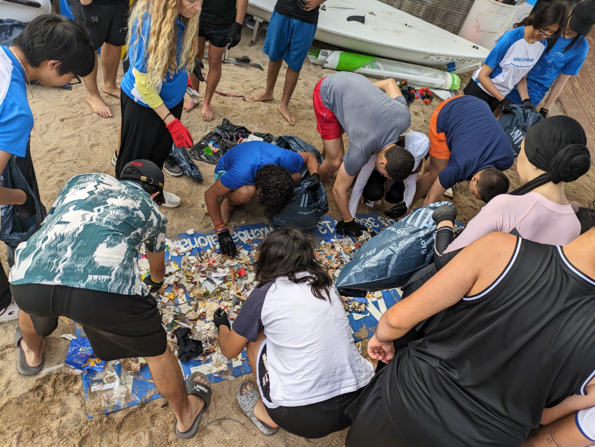 neteja platja badiu jove