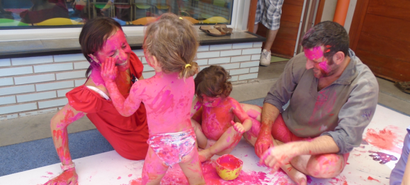 PIntura coproral a les llars d'infants de Sabadell Pintura corporal a les llars d'infants de Sabadell