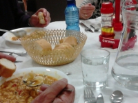 Àpats en companyia Sta Coloma de Gramenet i Mollerussa Àpats en companyia