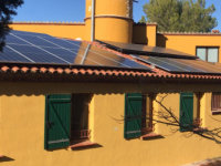 L’entesa entre 4 cooperatives fa possible la creació d’una instal·lació fotovoltaica autònoma, al Centre d’acollida l’Illot Gran. L’entesa entre 4 cooperatives fa possible la creació d’una instal·lació fotovoltaica autònoma, al Centre d’acollida l’Illot Gran.